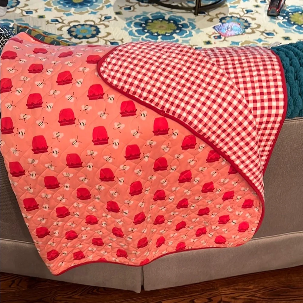 Kickee Pants Red and Pink Baby bamboo Blanket! - Picture 1 of 4